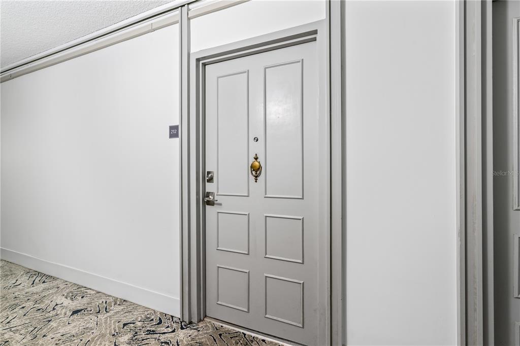 2401 BAYSHORE BOULEVARD UNIT 212, TAMPA, FL — photo 2 of 30