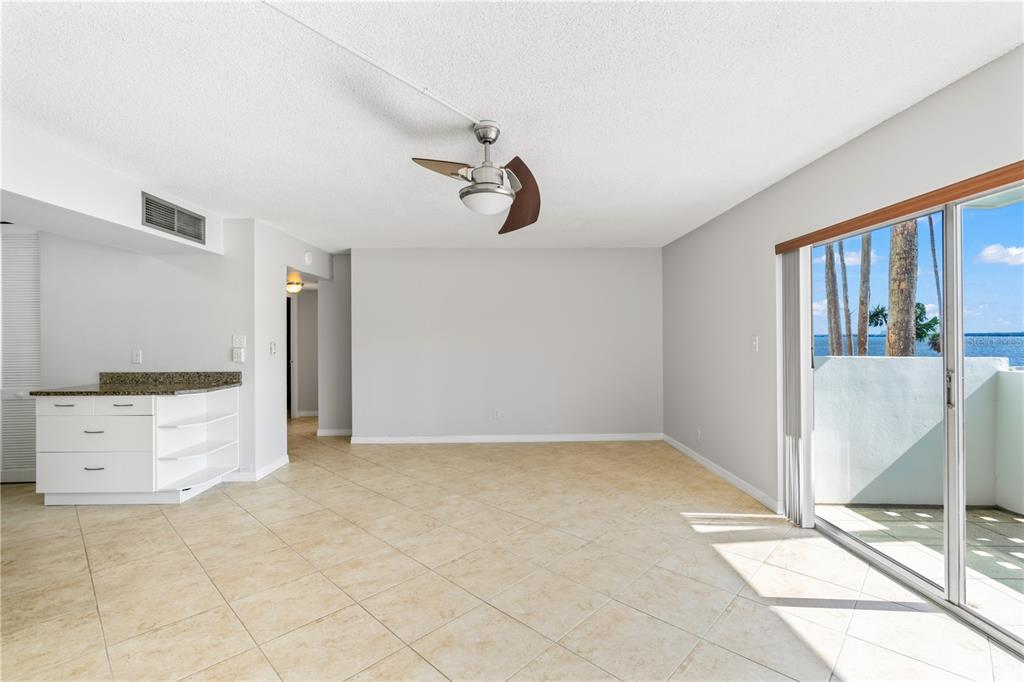 2401 BAYSHORE BOULEVARD UNIT 212, TAMPA, FL — photo 5 of 30