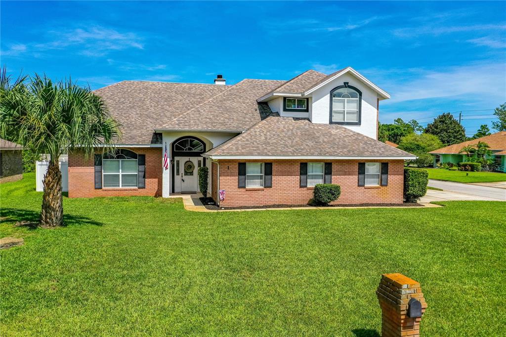 1 SANDPOINT CIRCLE