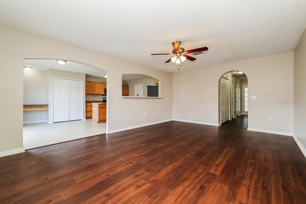 11326 IVY FLOWER LOOP, RIVERVIEW, FL — photo 4 of 17