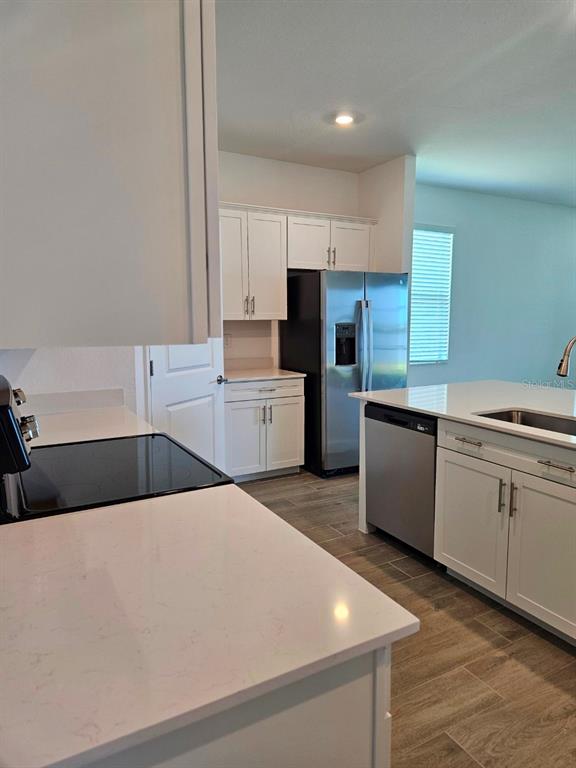 8116 SHORE LAKE DRIVE, ENGLEWOOD, FL — photo 5 of 30
