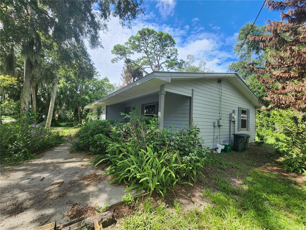 240 NEWCOMB STREET, NEW SMYRNA BEACH, FL — photo 4 of 23
