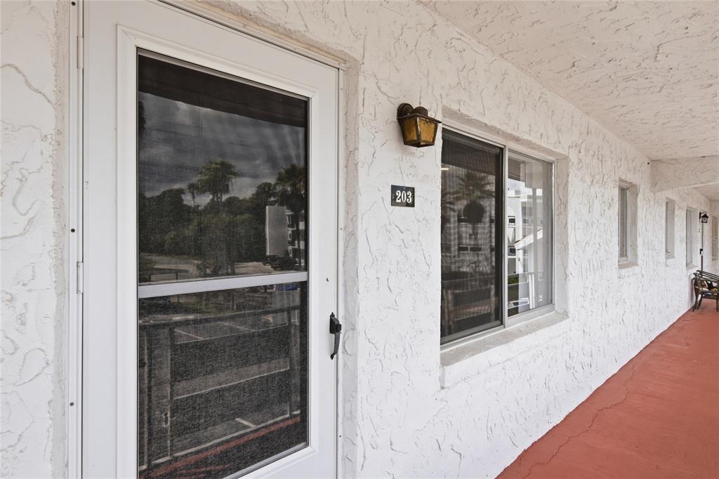 1100 MARTINIQUE DRIVE UNIT 203, WINTER HAVEN, FL — photo 3 of 25