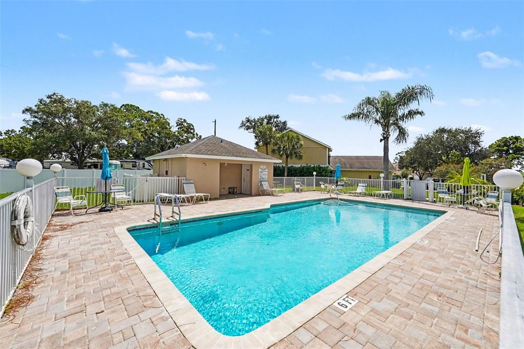 6980 ULMERTON ROAD UNIT 9E, LARGO, FL — photo 2 of 30