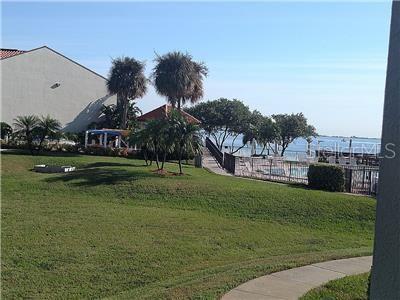 1515 PINELLAS BAYWAY S UNIT 17