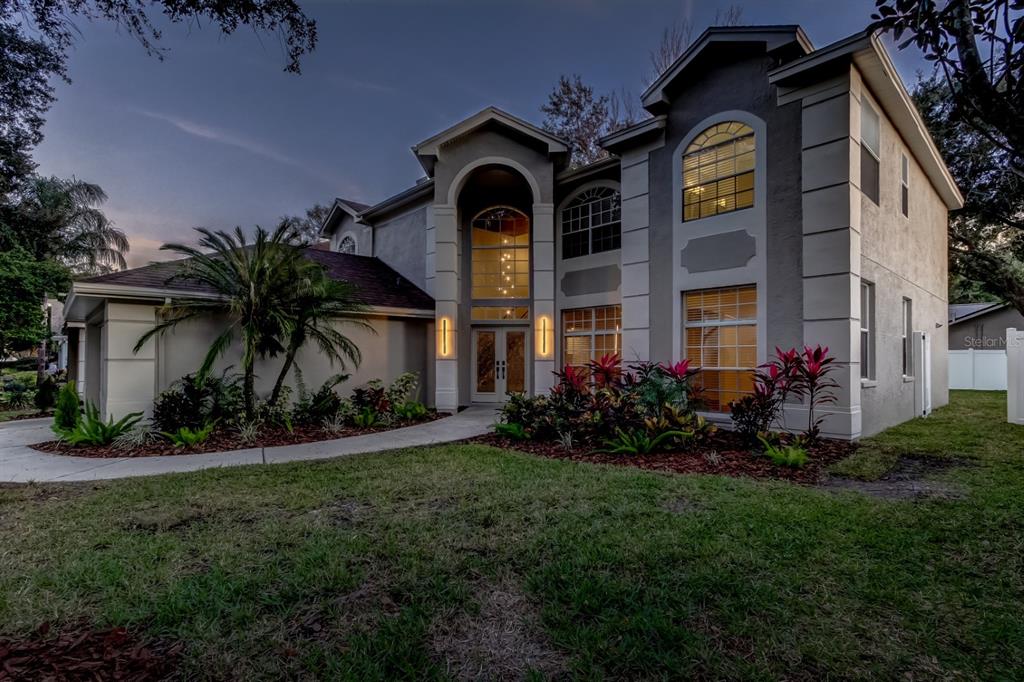 9311 HERITAGE OAK COURT