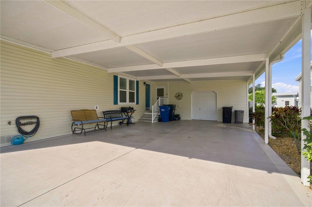 8429 CASTLE GARDEN ROAD, PALMETTO, FL — photo 4 of 30