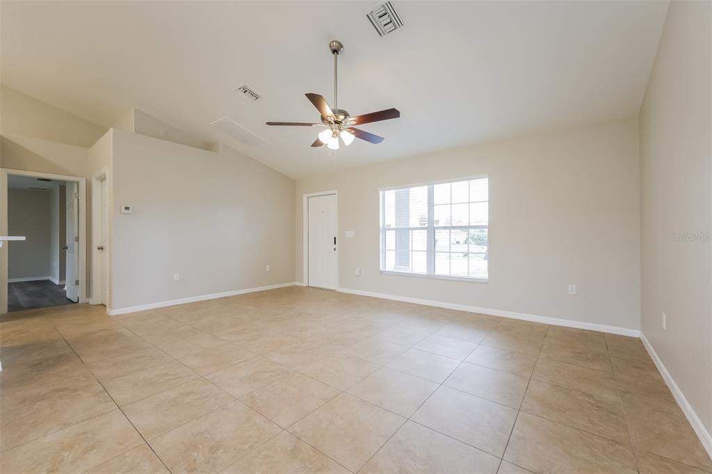 3906 18TH STREET SW, LEHIGH ACRES, FL — photo 3 of 16