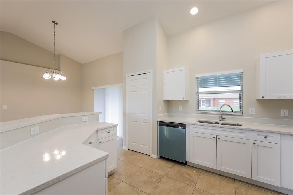 3906 18TH STREET SW, LEHIGH ACRES, FL — photo 5 of 16