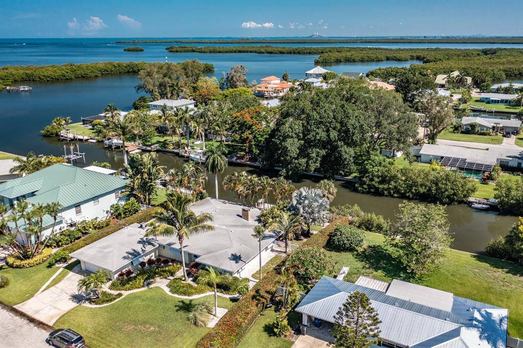 4385 POMPANO LANE