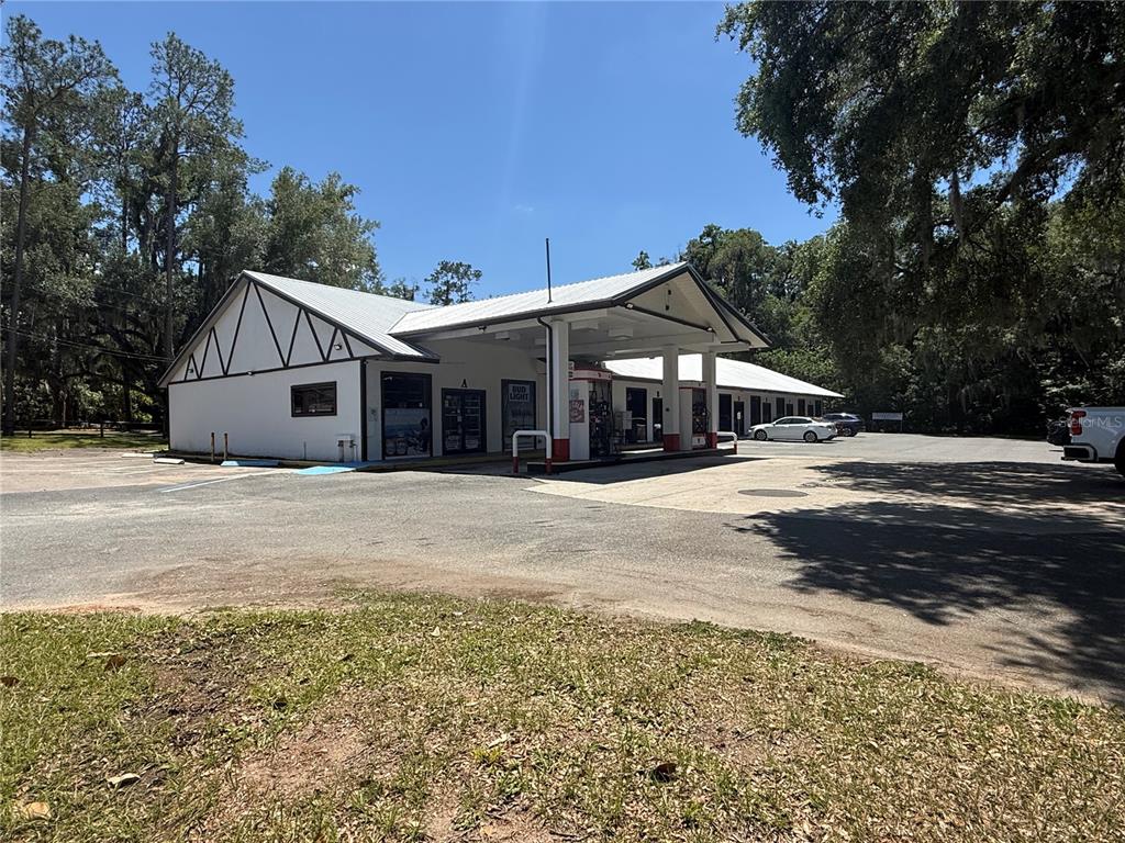 3380 SE LAKE WEIR AVENUE UNIT A