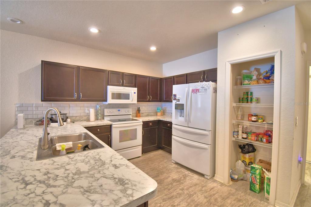 207 SANDESTIN DRIVE, HAINES CITY, FL — photo 4 of 32