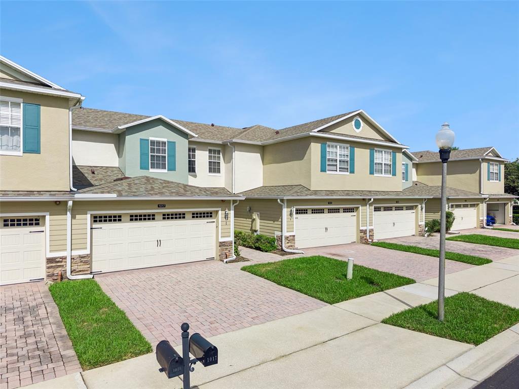 1017 PRIORY CIRCLE, WINTER GARDEN, FL — photo 2 of 20