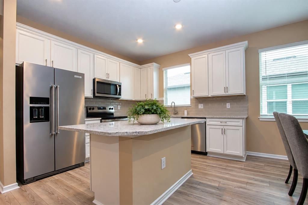 9531 COASTLINE WAY, PARRISH, FL — photo 2 of 30