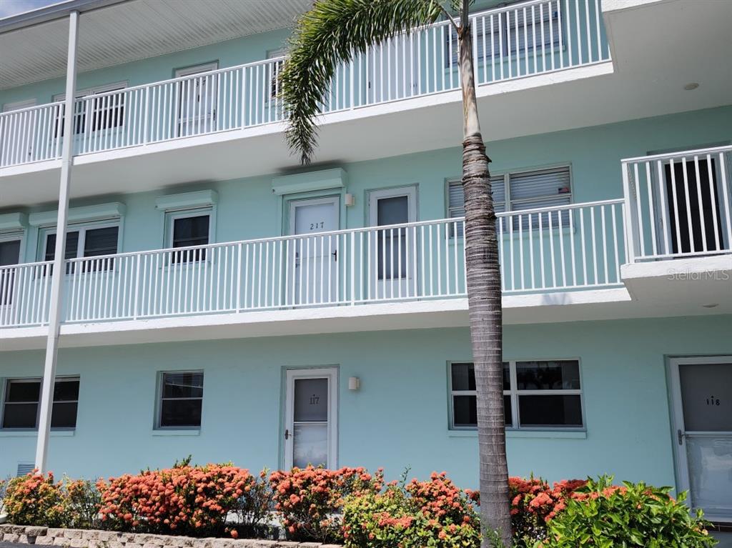 1819 SHORE DRIVE S UNIT 217