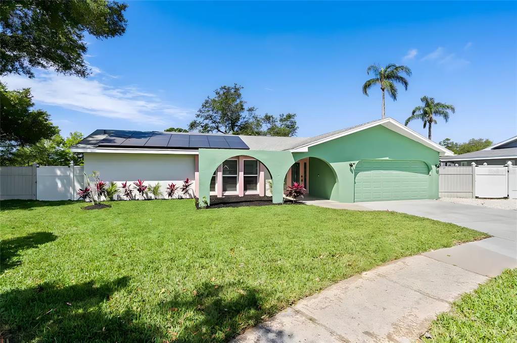9220 132ND STREET, SEMINOLE, FL — photo 2 of 34