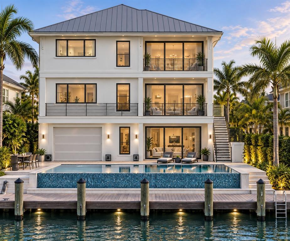 506 CRYSTAL DRIVE, MADEIRA BEACH, FL — photo 2 of 10