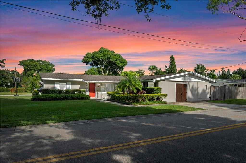 601 ORANOLE ROAD