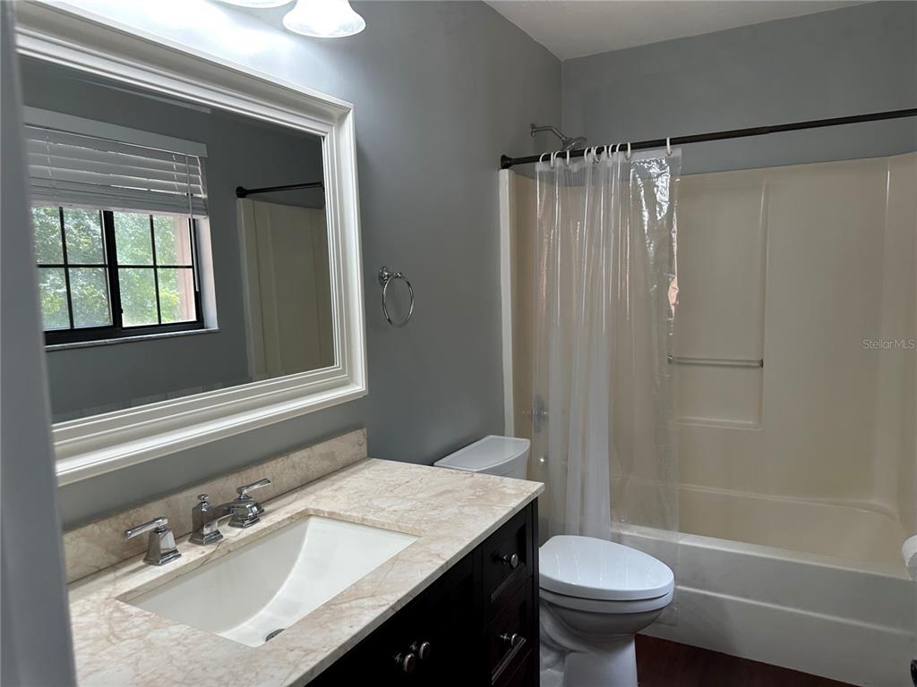 823 SW 58TH TERRACE, GAINESVILLE, FL — photo 5 of 23