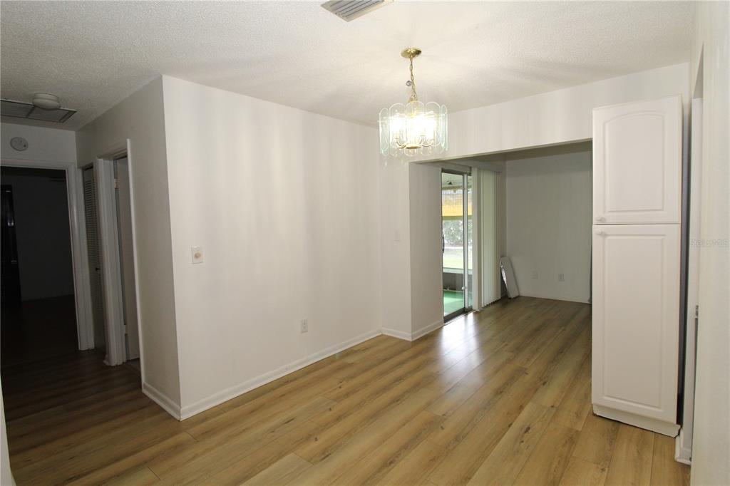 707 HUXLEY PLACE UNIT 7, SUN CITY CENTER, FL — photo 4 of 30