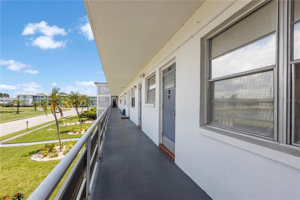6000 20TH STREET N UNIT 123, ST PETERSBURG, FL — photo 4 of 29