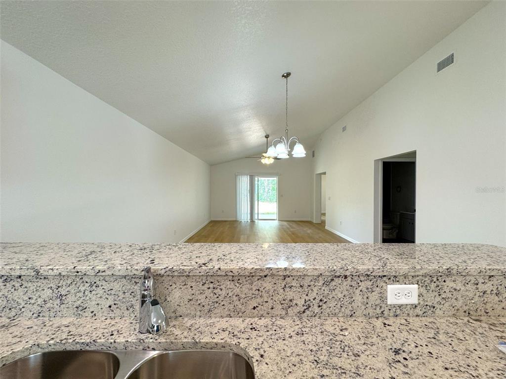 908 COLUMBIA LANE, INVERNESS, FL — photo 3 of 18