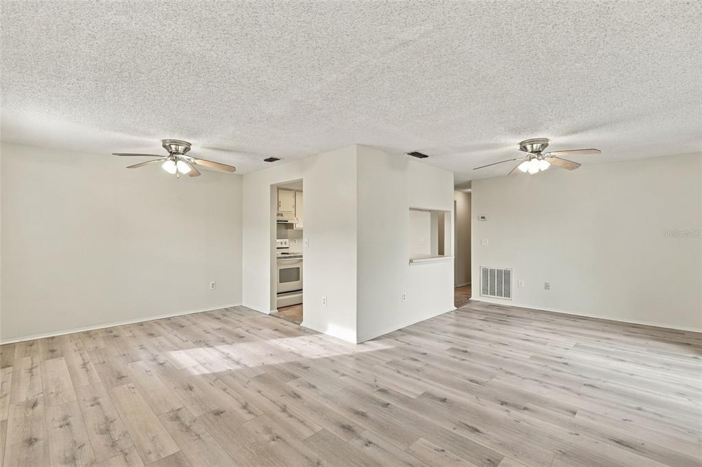 4022 BEAVER LANE UNIT 1000H, PORT CHARLOTTE, FL — photo 5 of 21