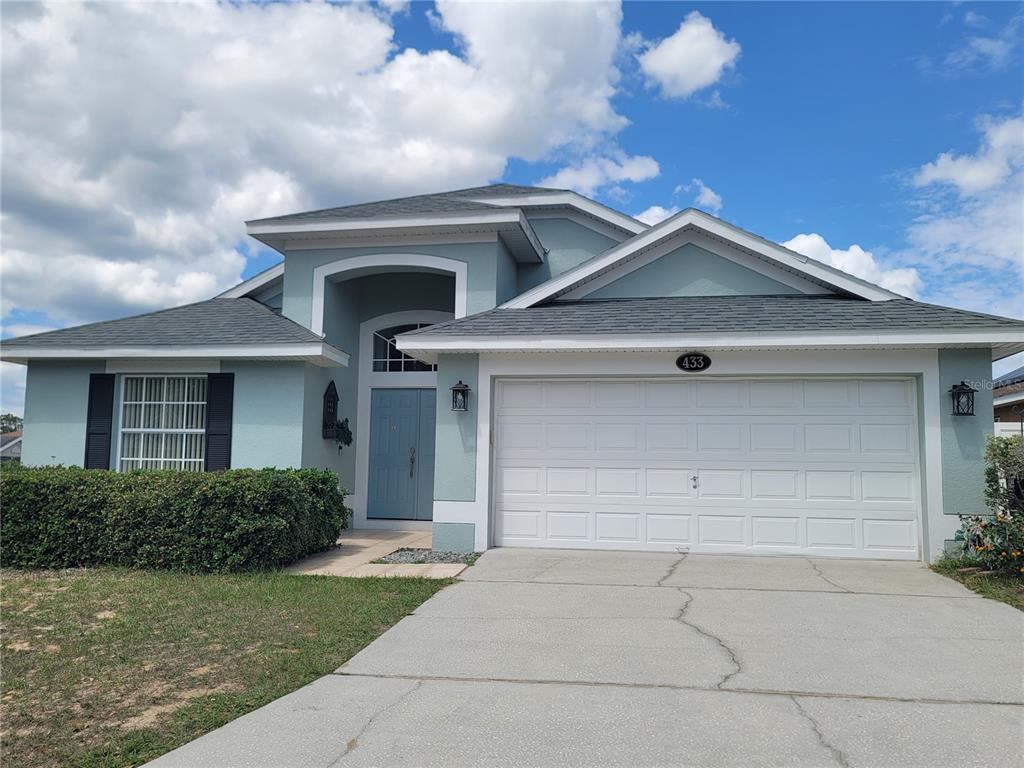 433 WESTSCOTT DRIVE