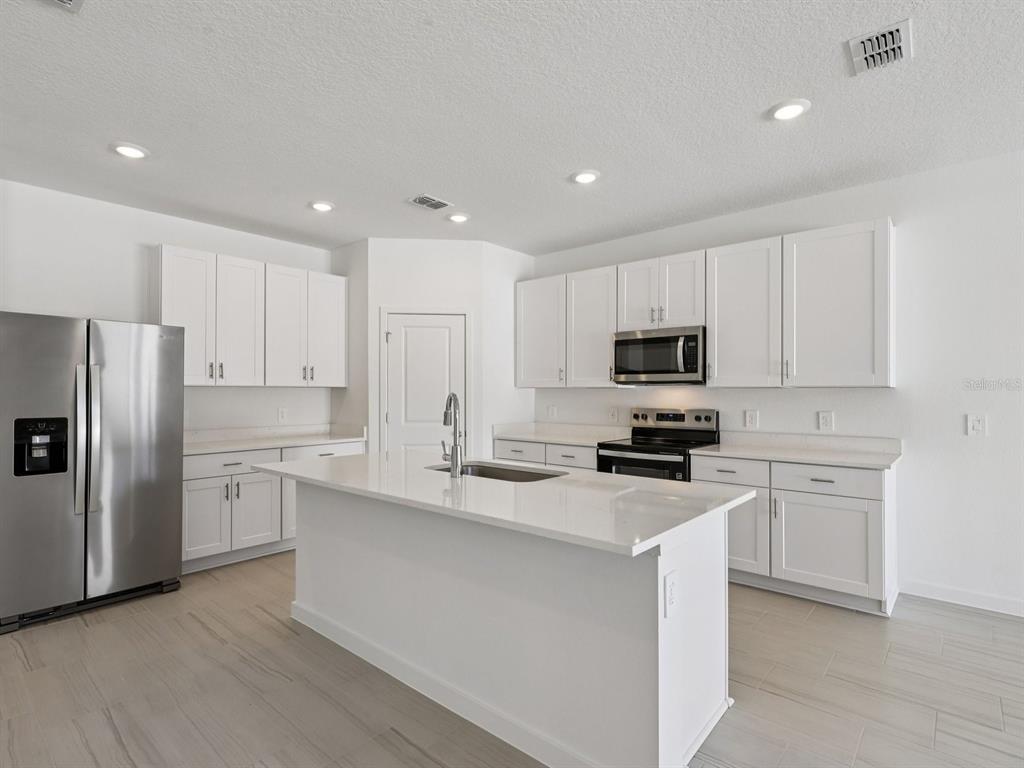 37 GARNI DRIVE, PALM COAST, FL — photo 4 of 11