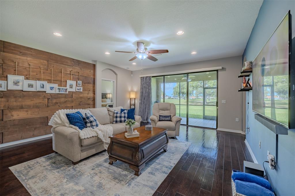 9123 RAES CREEK PLACE, PALMETTO, FL — photo 2 of 30