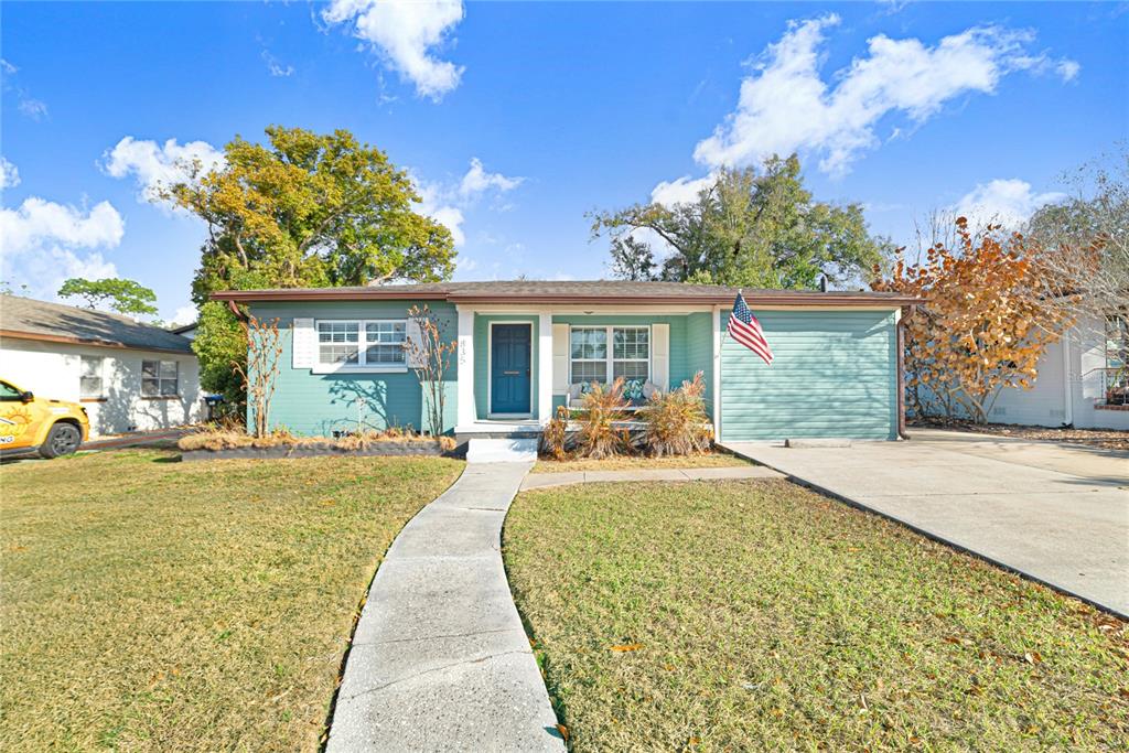 835 CANOVIA AVENUE