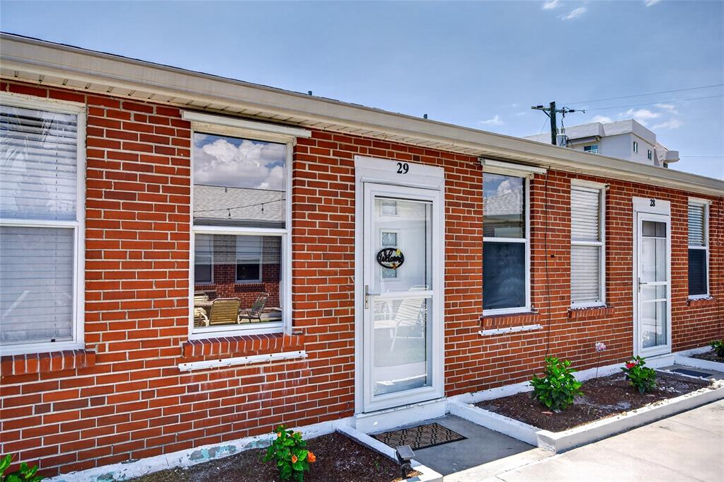 908 VILLAS DRIVE UNIT 29