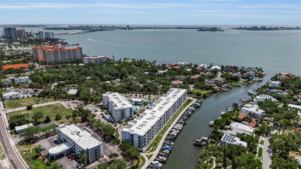 1703 N TAMIAMI TRAIL UNIT 211