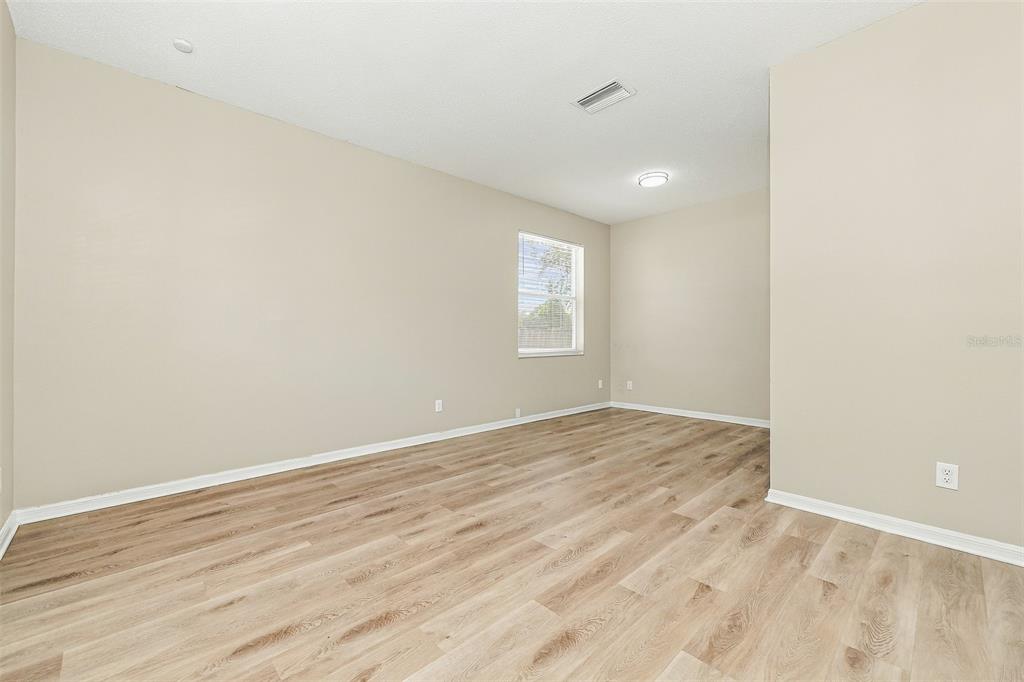 906 GRAND CANYON DRIVE, VALRICO, FL — photo 3 of 30