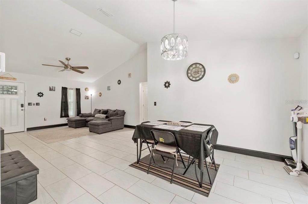 3781 SE 144TH LANE, SUMMERFIELD, FL — photo 4 of 13