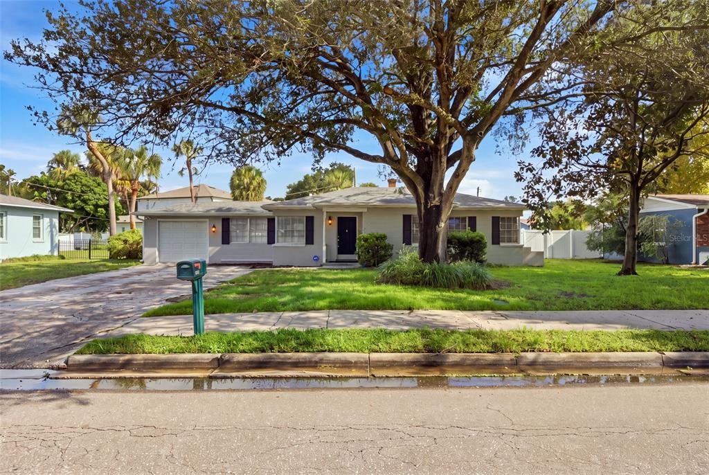 4003 W EUCLID AVENUE, TAMPA, FL — photo 2 of 23