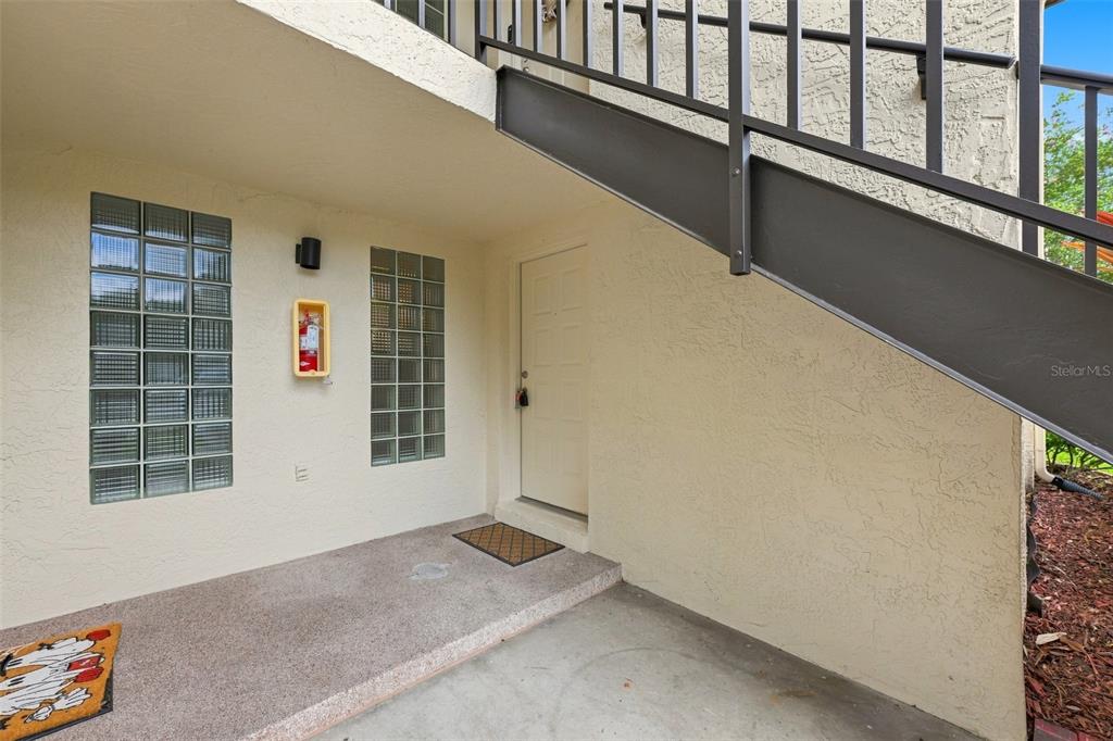3301 CRYSTAL COURT E UNIT D, PALM HARBOR, FL — photo 4 of 30