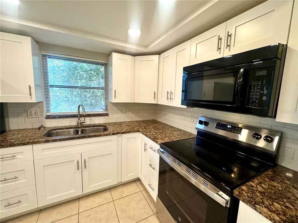 5060 76TH AVENUE N UNIT 112, PINELLAS PARK, FL — photo 2 of 28