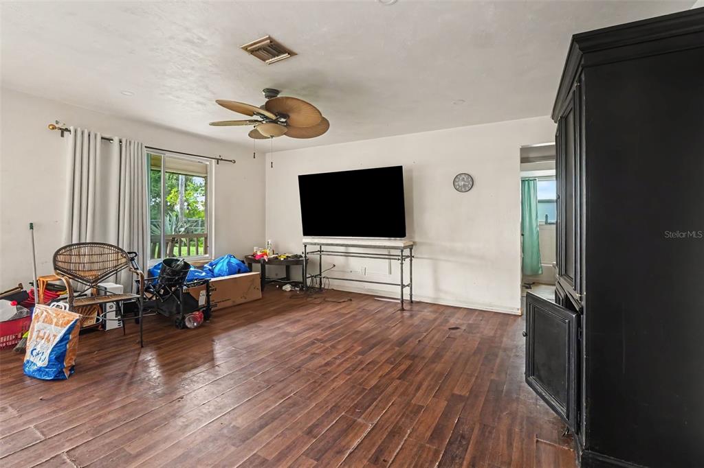 1425 ORCHID ROAD, NORTH FORT MYERS, FL — photo 5 of 30