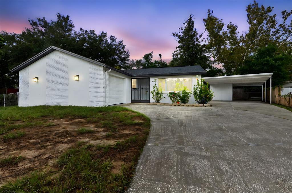 1306 COTTAGE PLACE