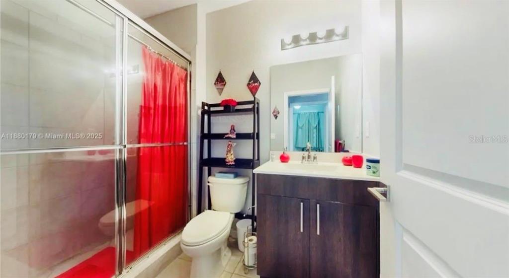 1452 SE 24TH AVENUE, HOMESTEAD, FL — photo 4 of 8