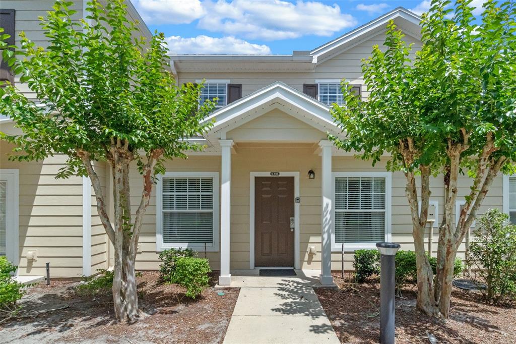 2952 LUCAYAN HARBOUR CIRCLE UNIT 106