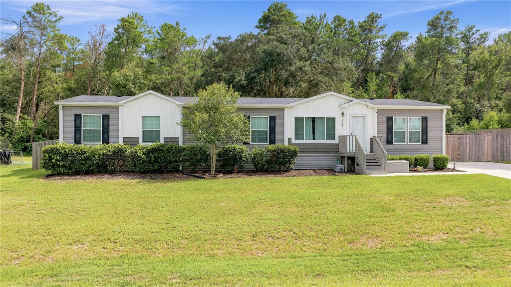 122 SE 70TH CIRCLE