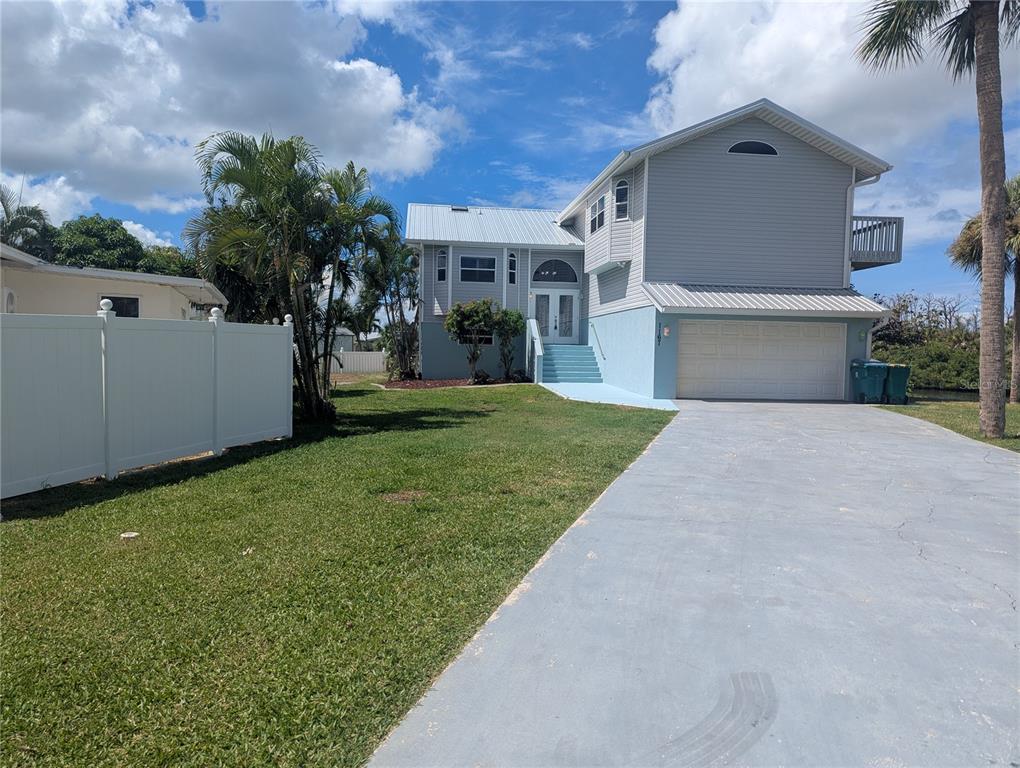 1167 EXETER CIRCLE, ENGLEWOOD, FL — photo 2 of 30