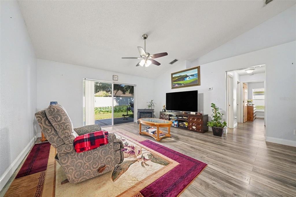 2303 WEATHERED WOOD DRIVE, LEESBURG, FL — photo 5 of 27