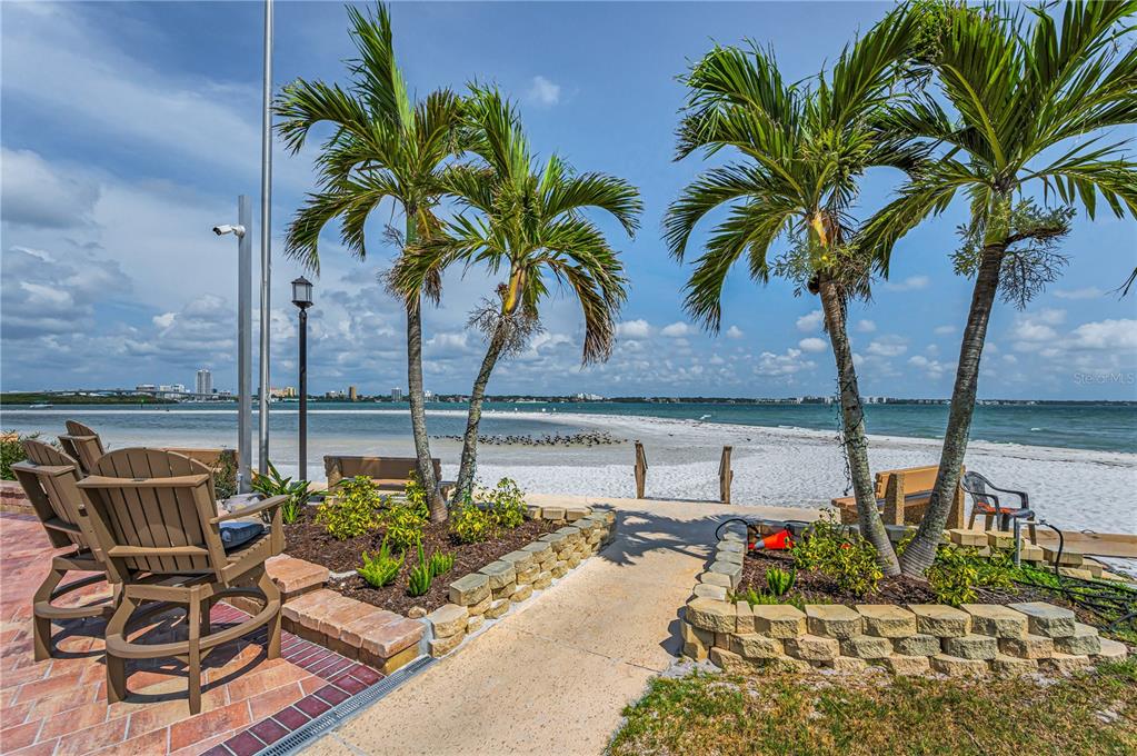 855 BAY WAY BOULEVARD UNIT 806, CLEARWATER, FL — photo 4 of 30