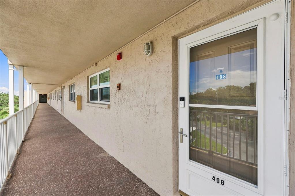 9950 62ND TERRACE N UNIT 408, ST PETERSBURG, FL — photo 3 of 30