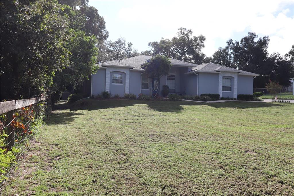 12306 JOAVAJIN ROAD, DADE CITY, FL — photo 3 of 30