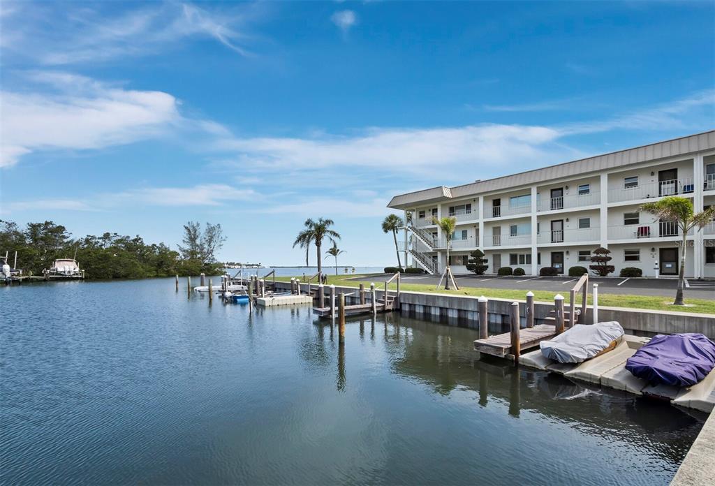 3320 GULF OF MEXICO DR DRIVE UNIT 208C