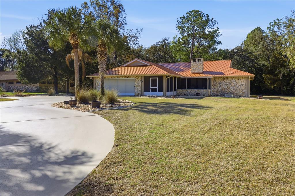 59 CYPRESS BOULEVARD W